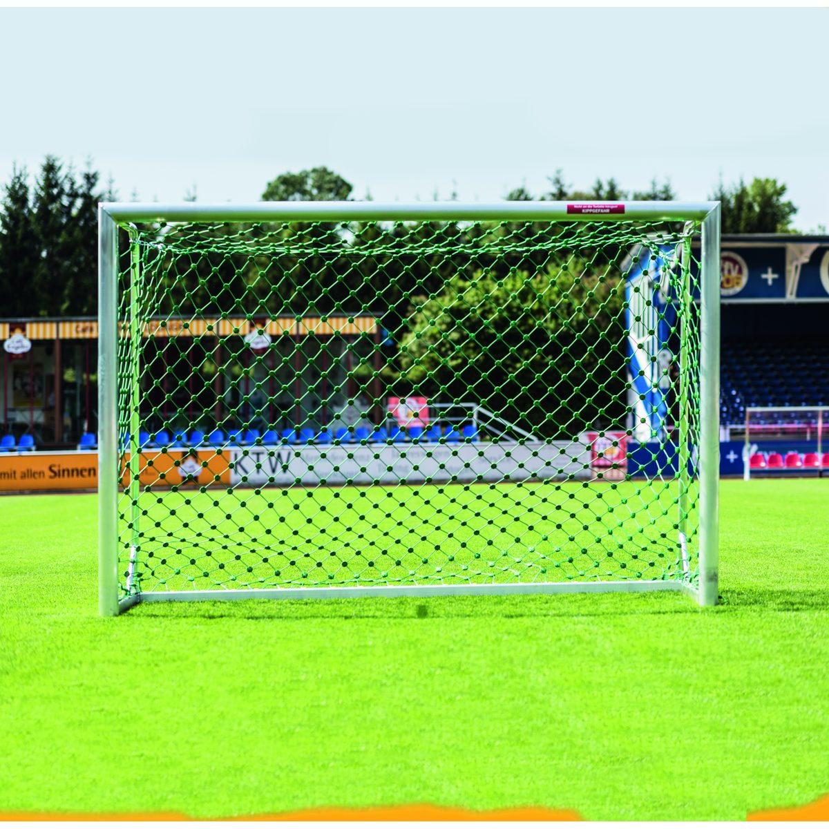 Kleinfeldtor 3 x 2 m, EN 748 - Typ 3, mobil, mit Players-Protect – Produktfoto