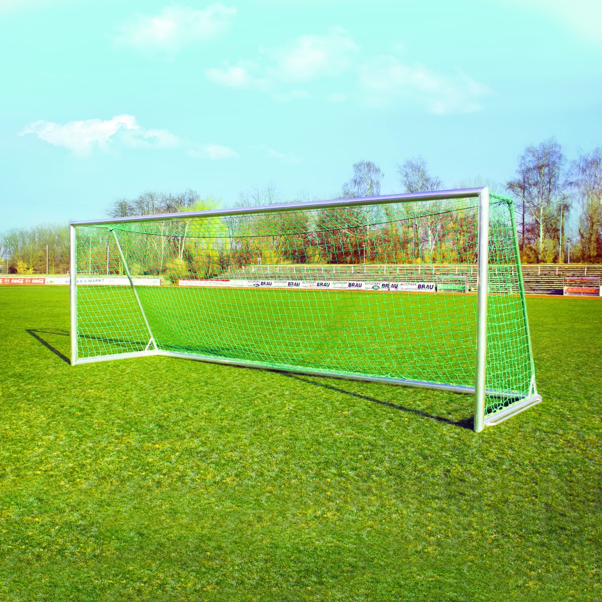 Trainingstor EN-748, freistehend, vollverschweißt, Typ Schweiz – Produktfoto